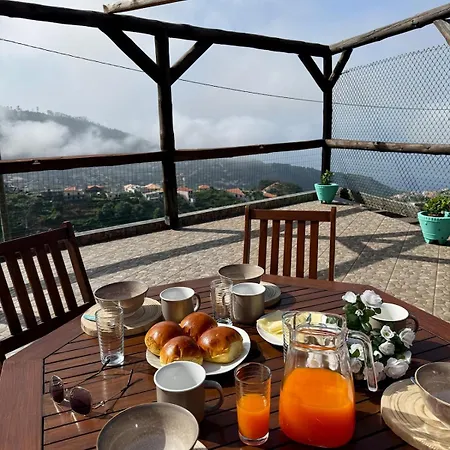 Avo Domingas Mountain Retreat - Unit A 아파트 Campanário
