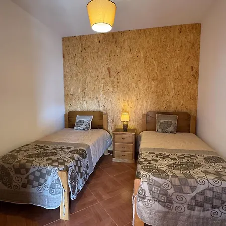 Avo Domingas Mountain Retreat - Unit A Apartment Campanario